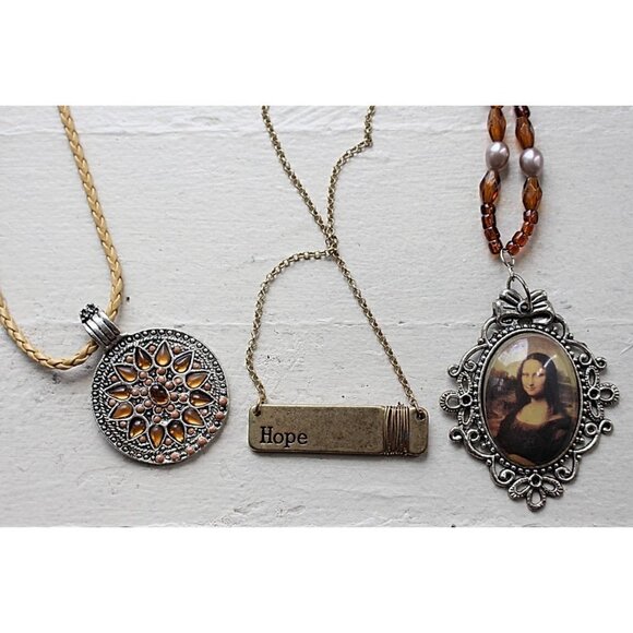 Jewelry Bundle - Bronze - Express signed Concentric Circle, Mona Lisa, Chain Kno - Picture 11 of 15